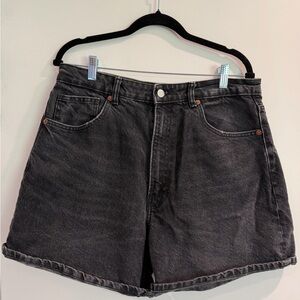 Zara Washed Black Denim Women's Shorts